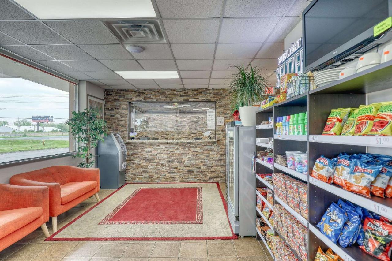 郊居酒店 尼纳 外观 照片